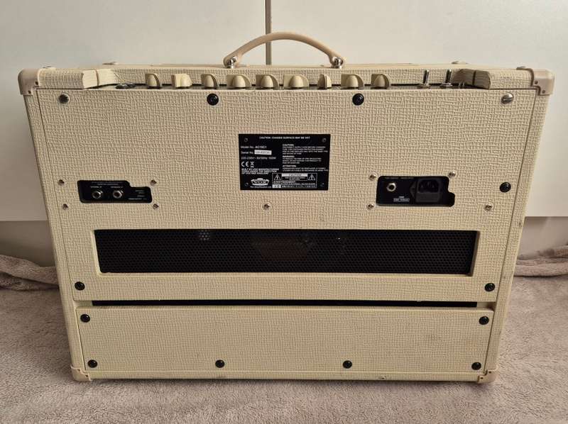 Vox AC15C1 Limited Edition Cream - Top Boost Model
