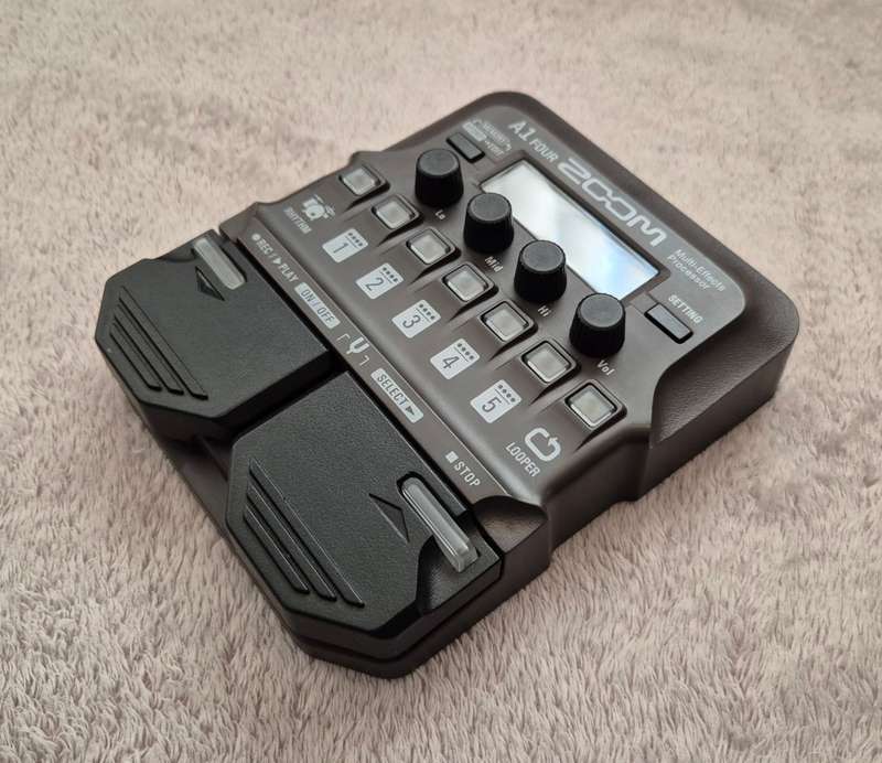 Zoom A1 Four Acoustic Guitar Multi-effects Pedal
