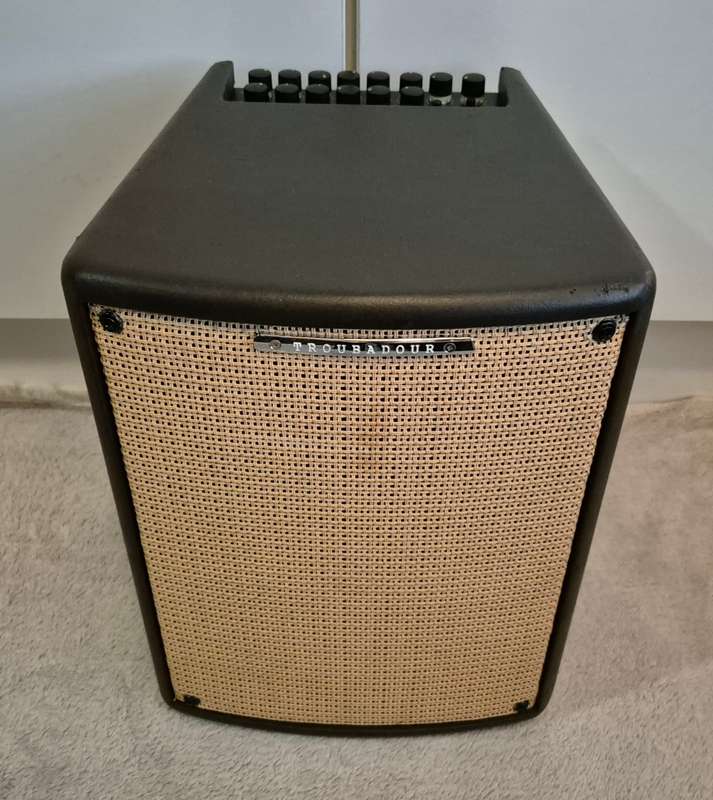 Ibanez Troubadour T80IISM-U Acoustic Guitar Amp