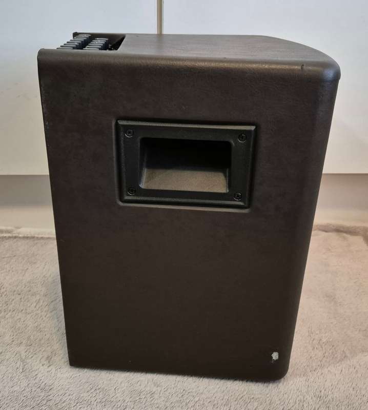 Ibanez Troubadour T80IISM-U Acoustic Guitar Amp