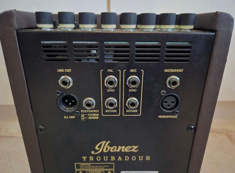 Ibanez Troubadour T80IISM-U Acoustic Guitar Amp
