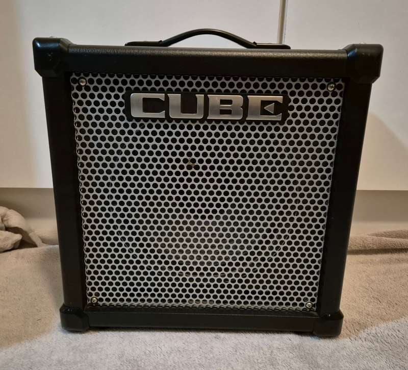 Roland Cube 40GX Guitar Amplifier
