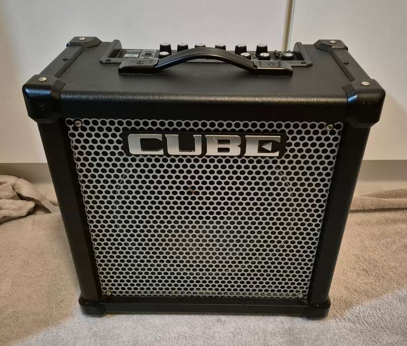 Roland Cube 40GX Guitar Amplifier
