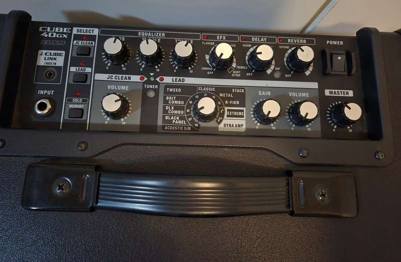 Roland Cube 40GX Guitar Amplifier