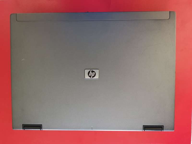HP Compaq 6910P Laptop