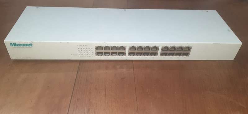 Micronet fast ethernet switch