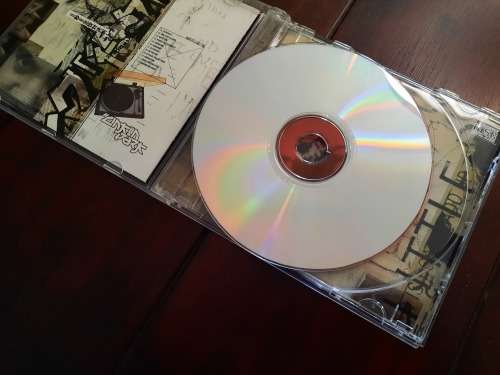 Hybrid Theory - Linkin Park