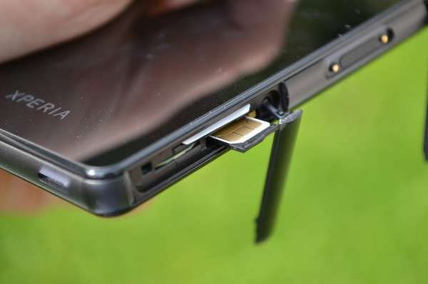 Sony Xperia Z3 mini  Sim Card Tray/Holder