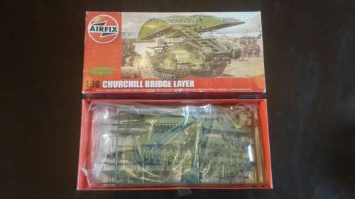 AIRFIX SCALE MODEL 1.76 CHURCHILL BRIDGE LAYER