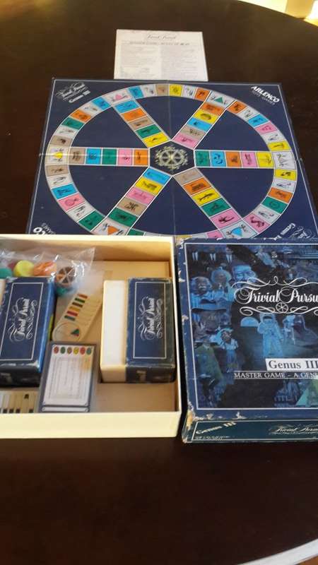 1987 (30 YEAR OLD) TRIVIAL PURSUIT GENUS III EDITION (COMPLETE AND HIGHLY COLLECTIBLE)