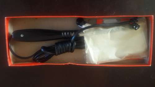 1950's PIFCO ELECTRIC TROUSER PRESSER (ORIGINAL PACKAGING) AND MINT CONDITION