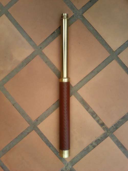 VINTAGE TASCO 30 X 40 TELESCOPE (ORIGINAL BOX AND MINT CONDITION)