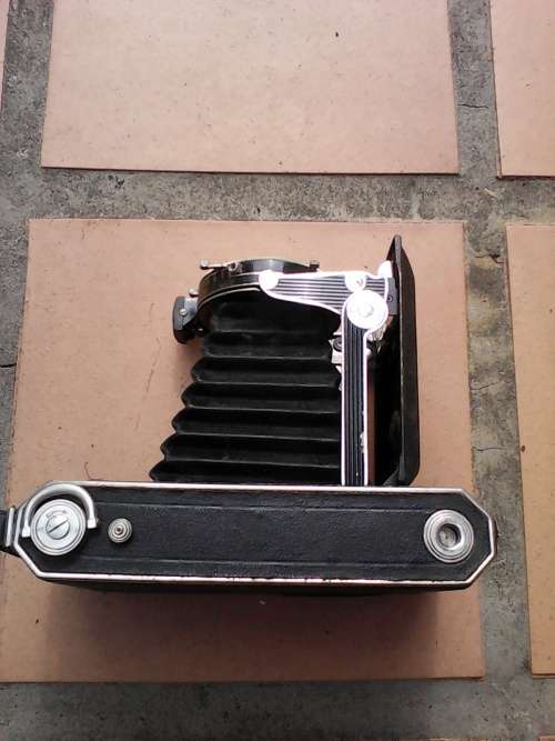 RARE 1934 - 1939 KODAK VOLLENDA 620 FOLDING CAMERA (MINT CONDITION) VALUE R5500.00
