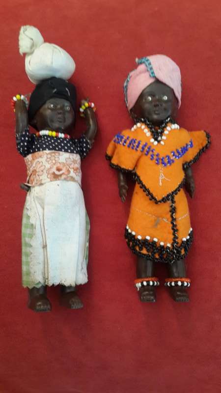 2 x Vintage Plastic Miniature Dolls (Mint Condition)
