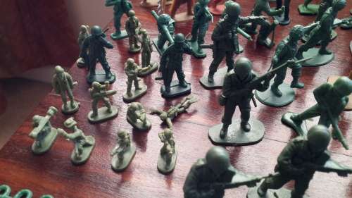 Massive 280 Pc (70's / 80's) Plastic Army Collection