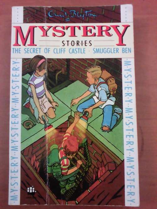 Mystery Stories - The secret of cliff castle / Smuggler Ben (Paperback) Enid Blyton