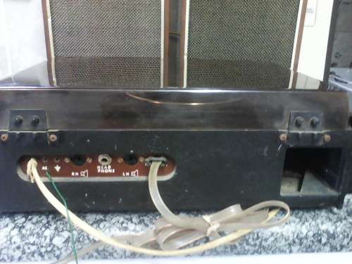 Vintage Tempest Turntable / Tuner - Includes Original Speakers