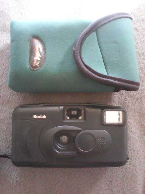 Retro Kodak KB - 10 35mm Camera (Includes Pouch)