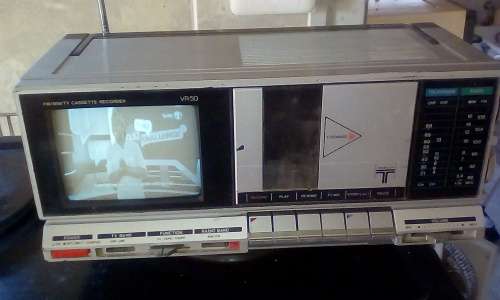 Early 80" s Tedelex TV / Radio / Cassette Deck Combo Model VR50