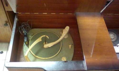 Vintage West German Hammerstein Radiogram On Ball And Claw (Complete and near Mint Condition)