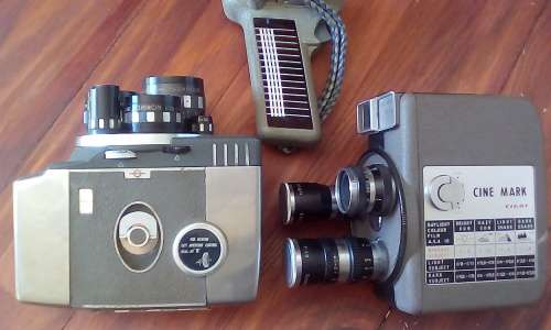 Vintage Yashica 8-EIII + Cinemark 8 Movie cameras (See Description)