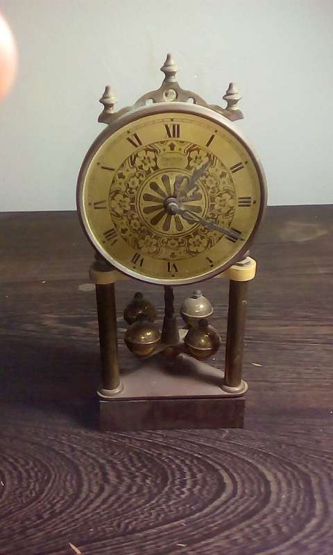 Vintage Hermle Quartz clock (Germany)
