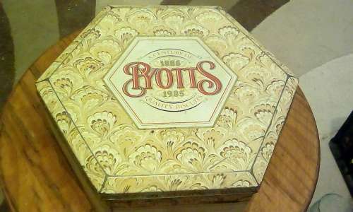 Pyotts Centenary Tin 1885 - 1985