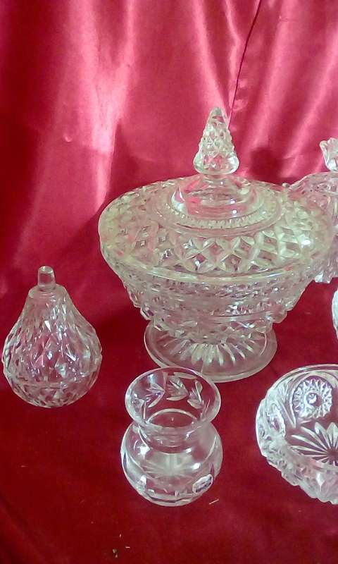 West German Lead Crystal  Dressing Table Set (ABSOLUTE MINT CONDITION)