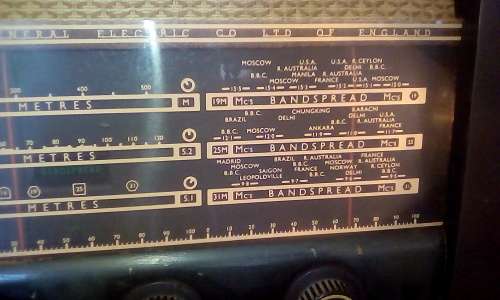 Circa 1952 G.E.C Model BC 5543 Valve Radio (Working)