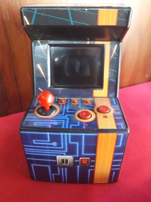 Retro Mini Arcade Machine (150 + Games)