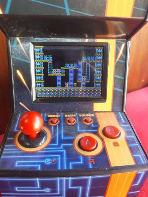 Retro Mini Arcade Machine (150 + Games)