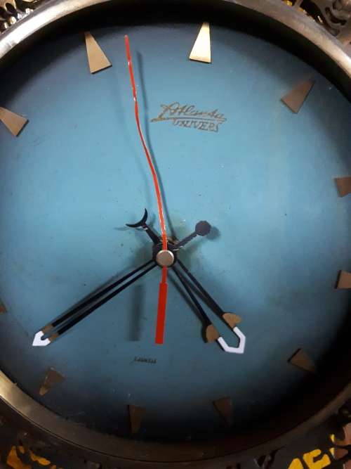 Vintage Atlanta Quartz Wall Clock