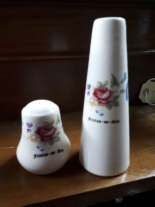 Vintage Frinton On Sea England Salt @ Pepper Set