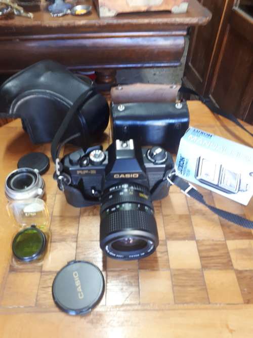 Casio RF-2 35mm Camera With Accessories