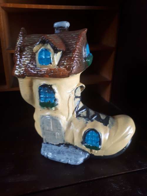 Ceramic Handpainted Shoe House