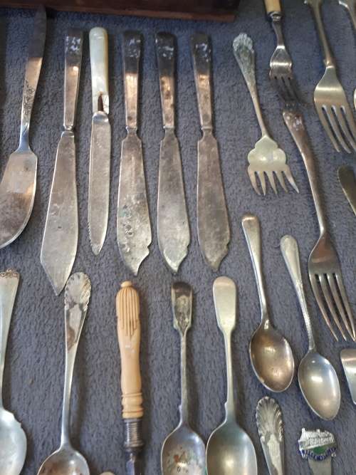 Edwardian Oak Cutlery Tray + 140Pc Assorted Cutlery Victorian / Edwardian / Art Deco / Vintage