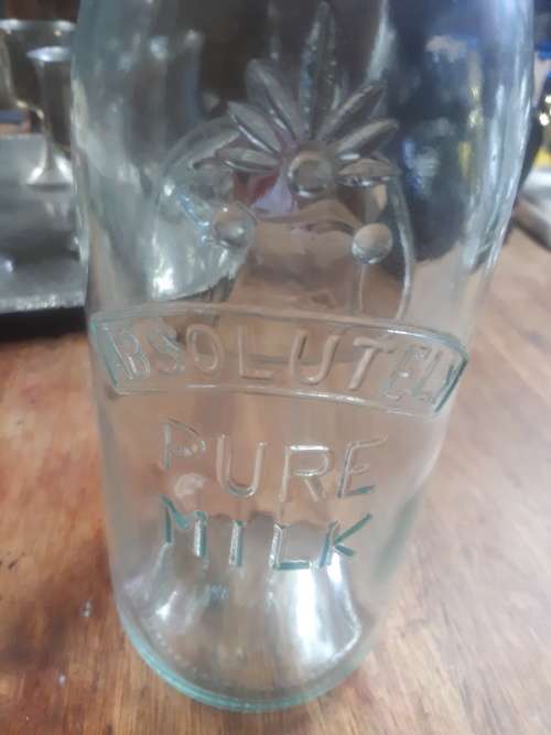 1Lt Absolutely Pure Milk Bottle (Made In Italy)
