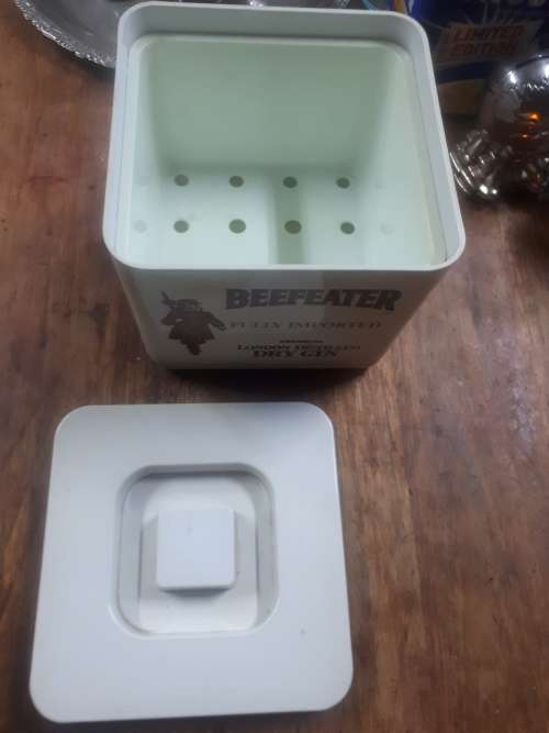 Vintage Beefeater Dry Gin Ice Bucket