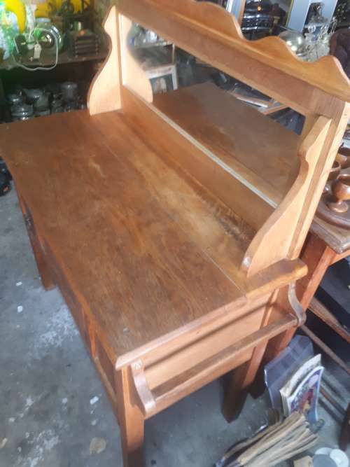 Stunning 1940`s Oak Wash Stand