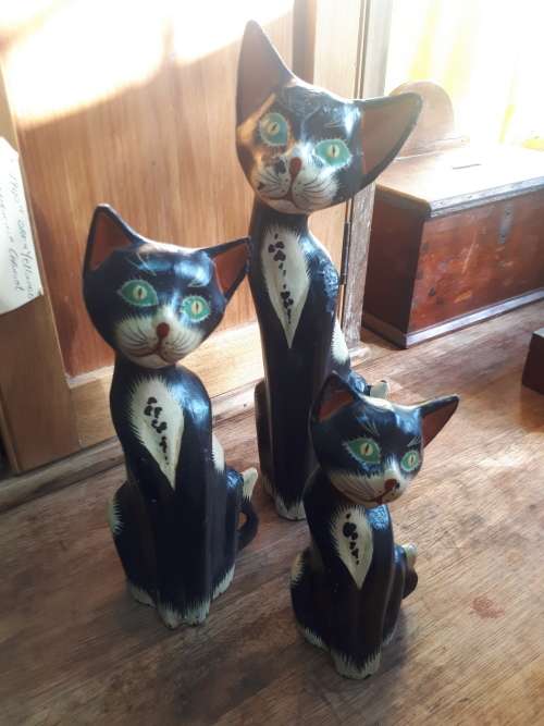 Set of 3 Painted Wooden Cats
