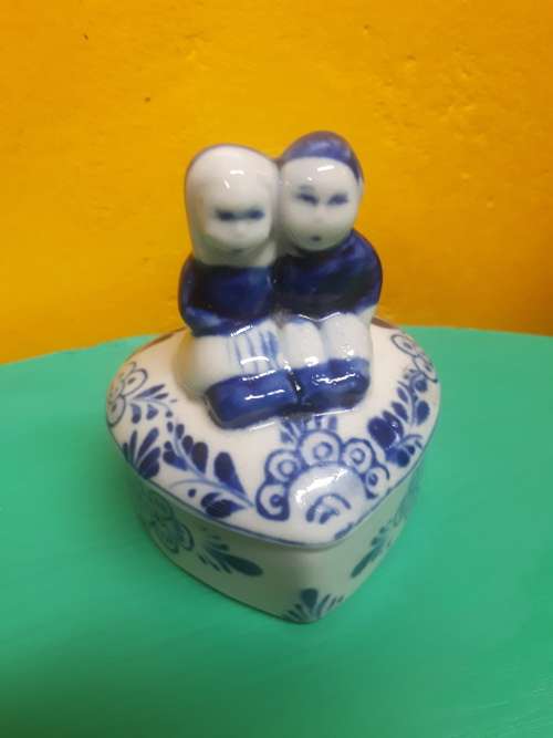 Beautiful Blue @ White Ceramic Heart Shaped Ring Box