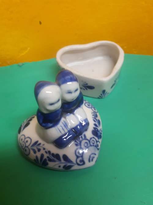 Beautiful Blue @ White Ceramic Heart Shaped Ring Box