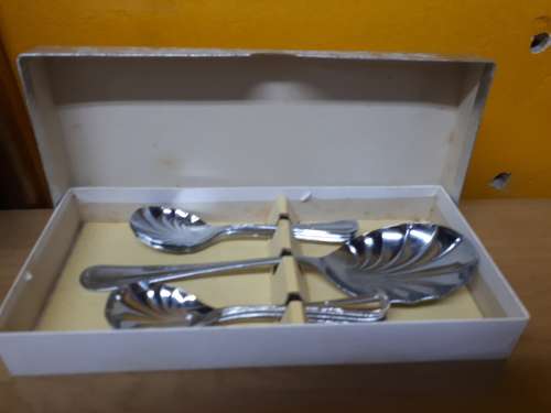 Boxed Set 7 Pc Sheffield Dessert Spoons