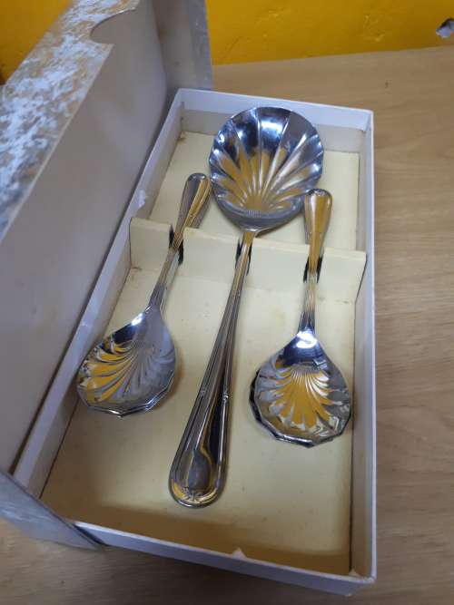 Boxed Set 7 Pc Sheffield Dessert Spoons
