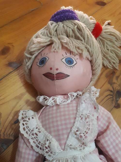 Vintage Raggety Anne Rag Doll