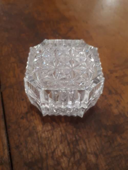 Stunning Cut Glass Ring Box