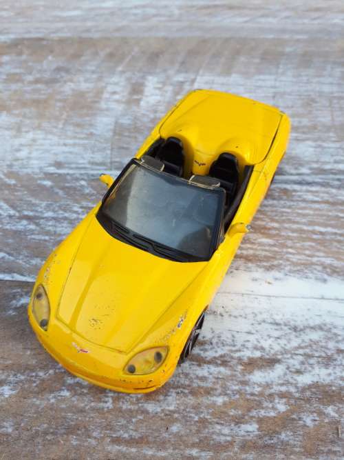 Bburago 2004 Chevrolet Corvette