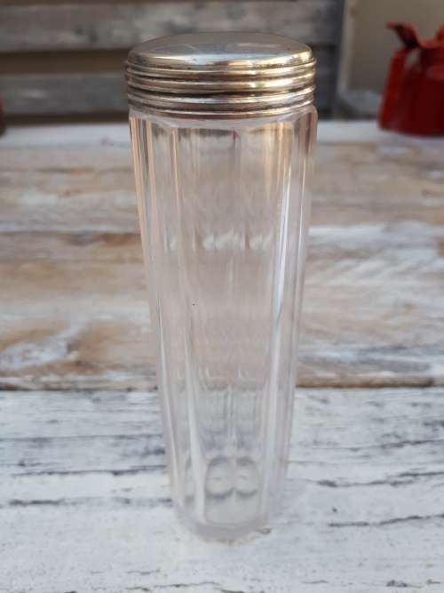 Art Deco Scent Bottle With Silverplated Lid