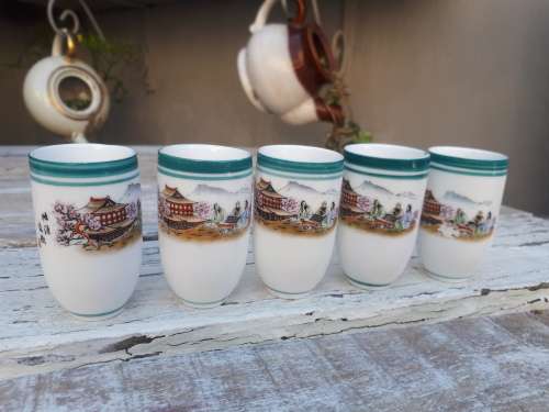 Set of Five Vintage Imari Saki Cups