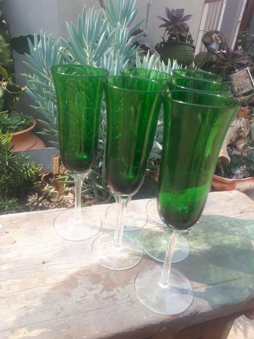 Set of Six Stunning Fluted Emerald Green Champagne Glasses
